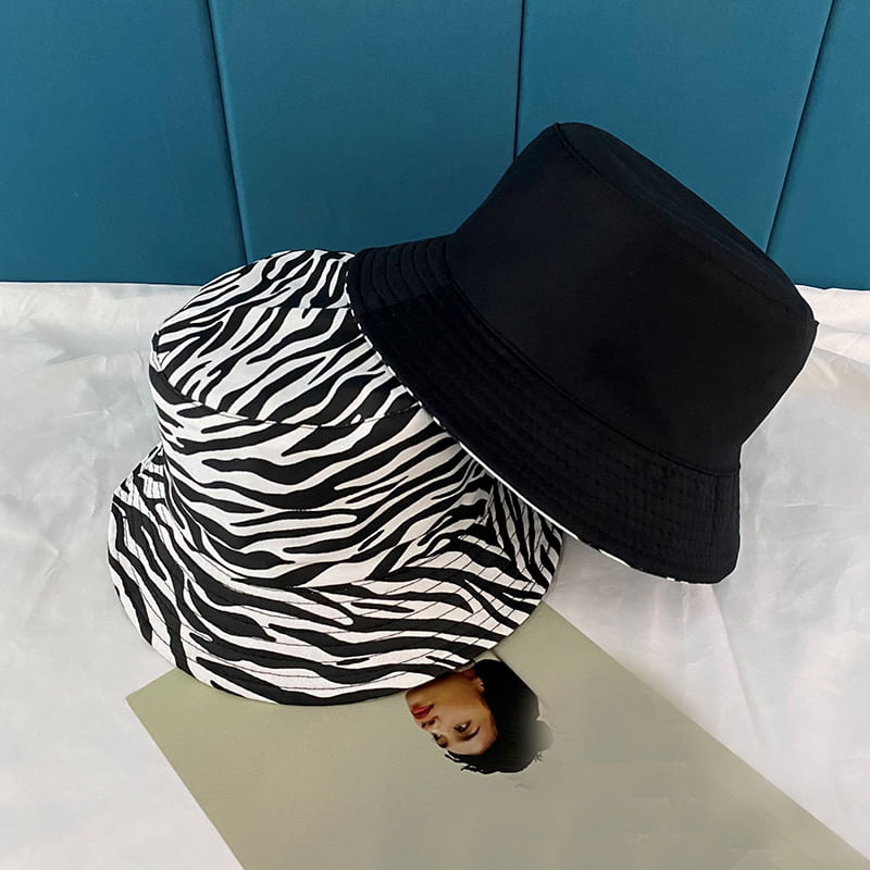 BK00046 Dubbelzijdig katoenen vissershoedje met zebraprint