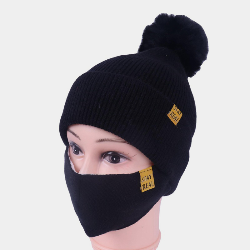 H00032 Gebreide mutsmaskerset