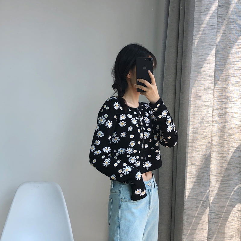 SM-K0009 Kleine Daisy gebreide trui Dames slank gebreid vestjack SM-K0009 Kleine Daisy gebreide trui Dames slank gebreid vestjack