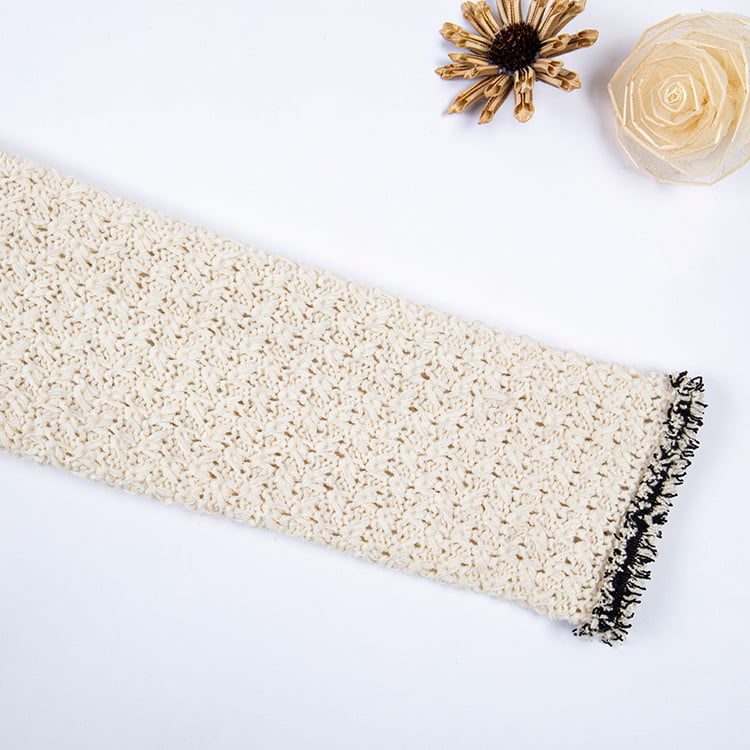 SM-K0049 Gebreid vest met ronde hals, kleine geur en franjes SM-K0049 Gebreid vest met ronde hals, kleine geur en franjes