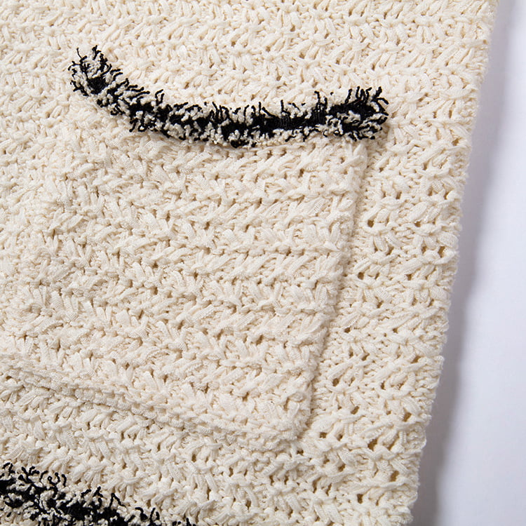 SM-K0049 Gebreid vest met ronde hals, kleine geur en franjes SM-K0049 Gebreid vest met ronde hals, kleine geur en franjes