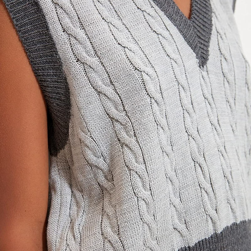 SM-K0100 Prachtig contrasterend gebreid vest met V-hals SM-K0100 Prachtig contrasterend gebreid vest met V-hals